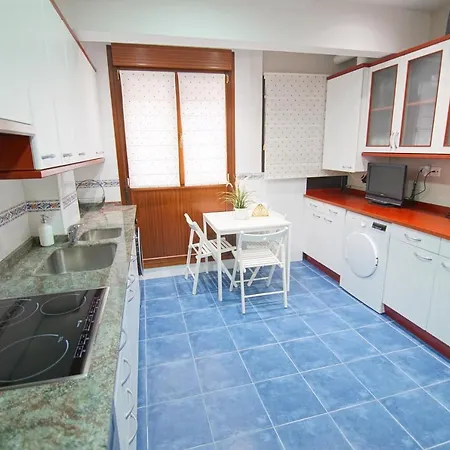 Lägenhet Piso Grande Y Luminoso En El Casco Viejo De